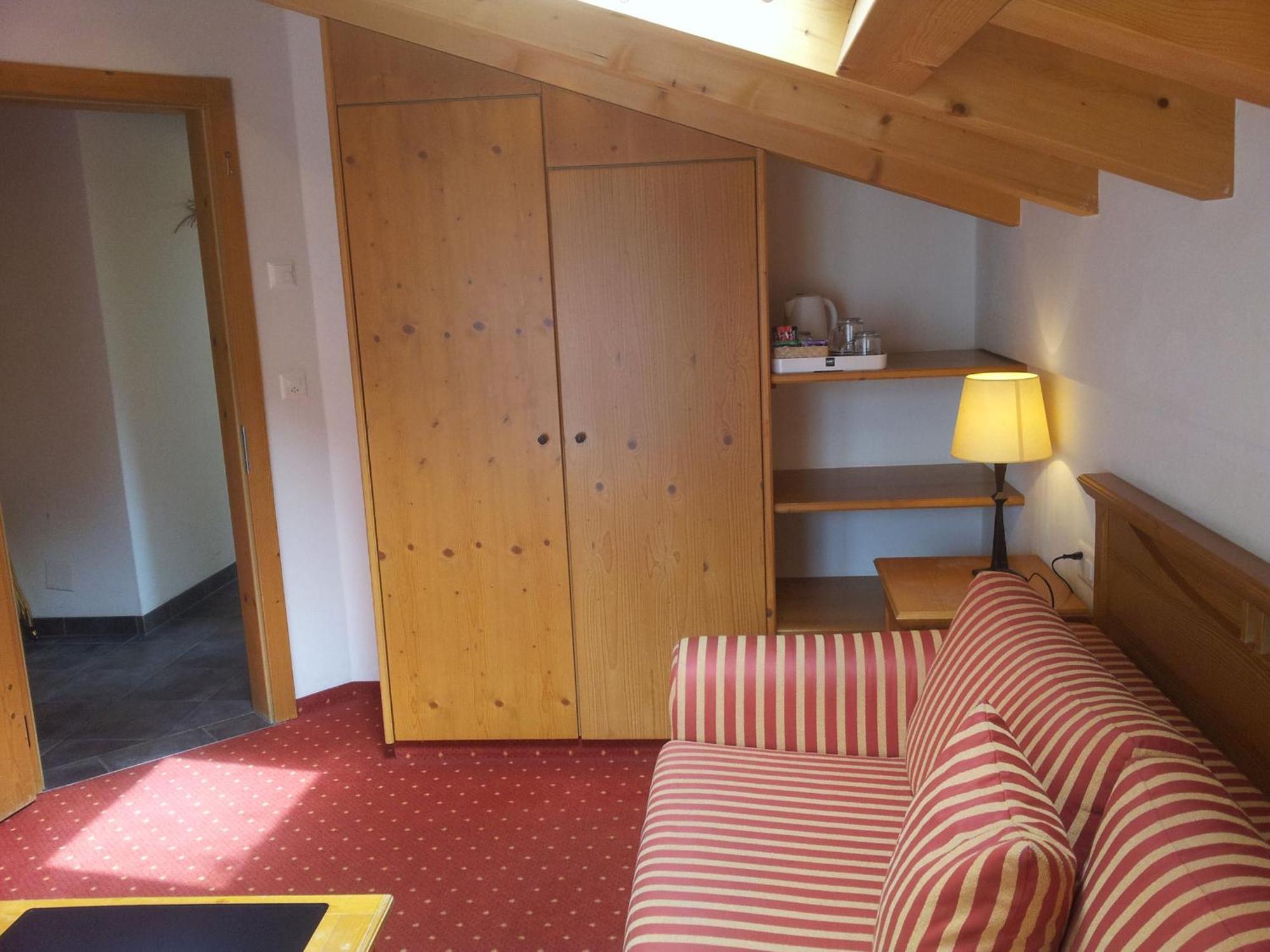 Hotel Dufour Chalet - Adults Only Zermatt Rom bilde
